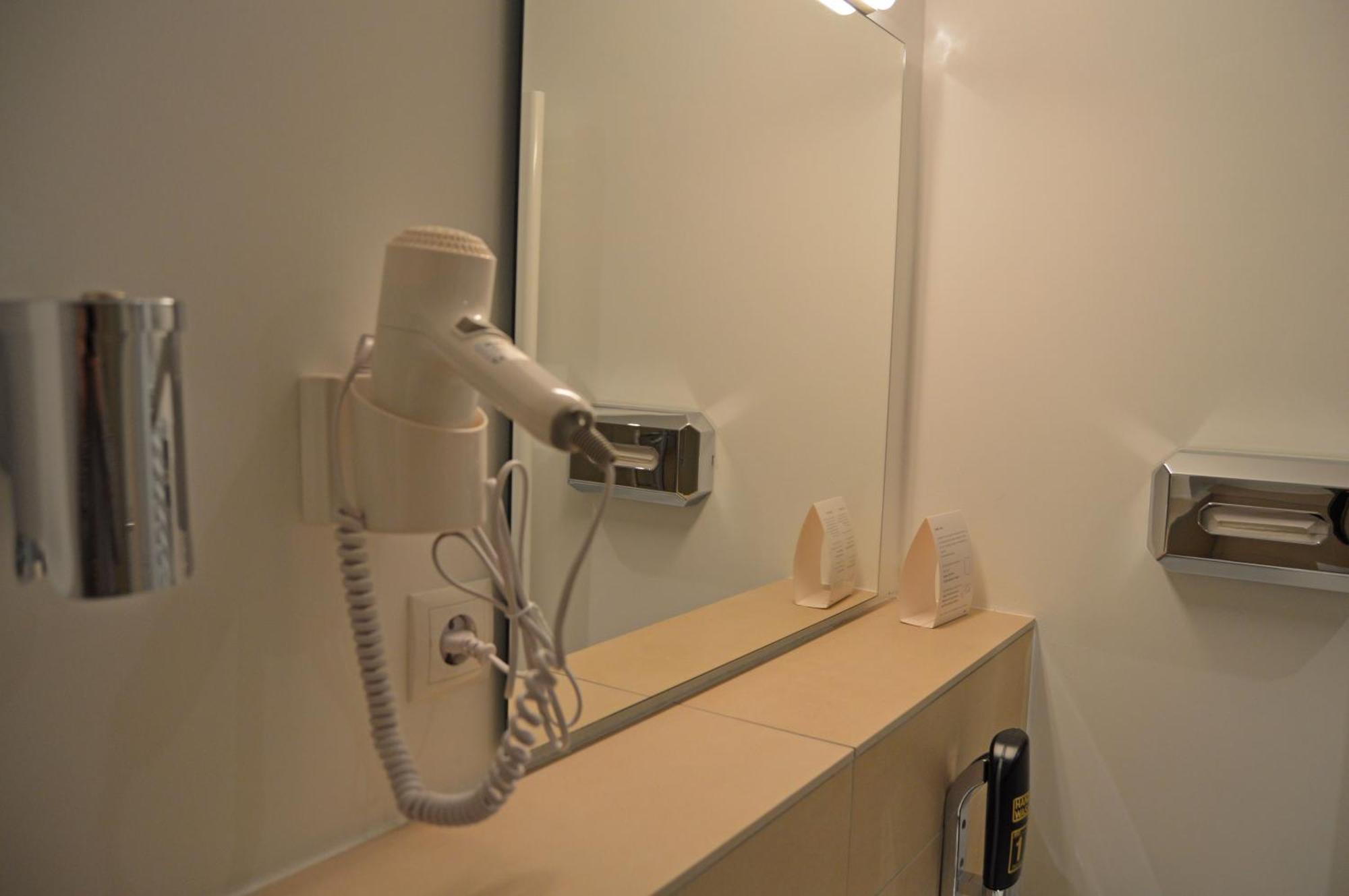 Hotel Jeta Hamburgo Habitación foto